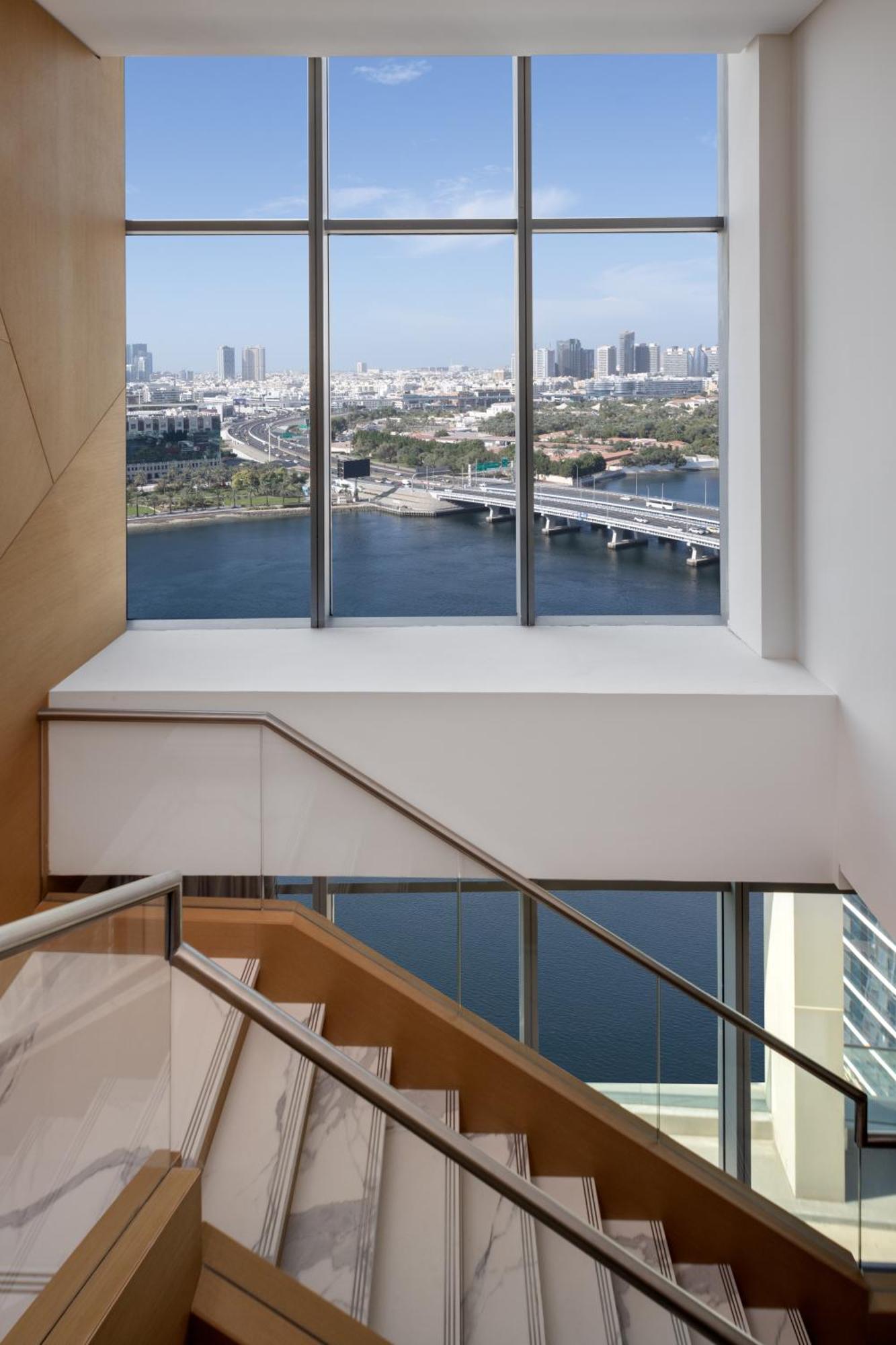 Hilton Dubai Creek Hotel & Residences Εξωτερικό φωτογραφία