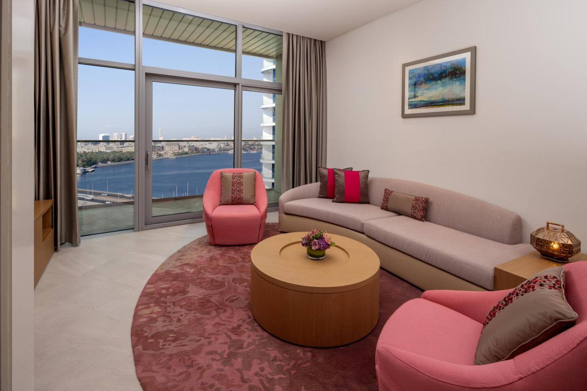 Hilton Dubai Creek Hotel & Residences Εξωτερικό φωτογραφία