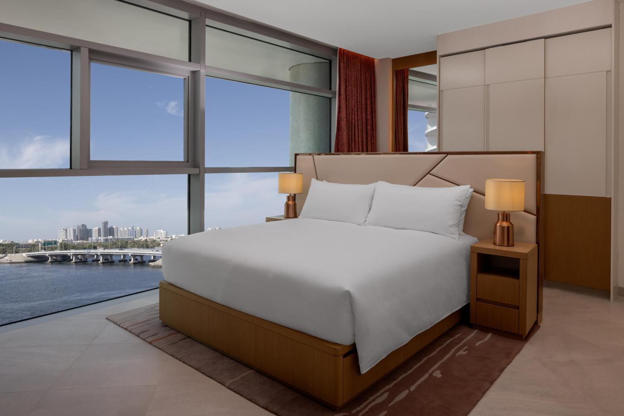 Hilton Dubai Creek Hotel & Residences Εξωτερικό φωτογραφία